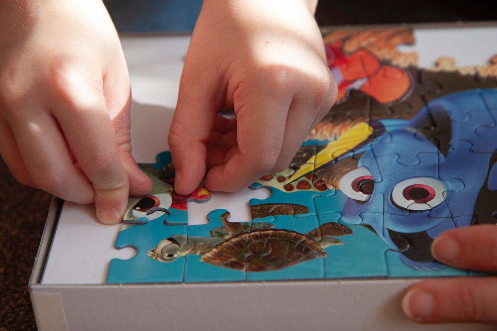 Puzzle Board vs Puzzle Table vs Puzzle Mat - Which one is the Best for your Puzzle Games? 